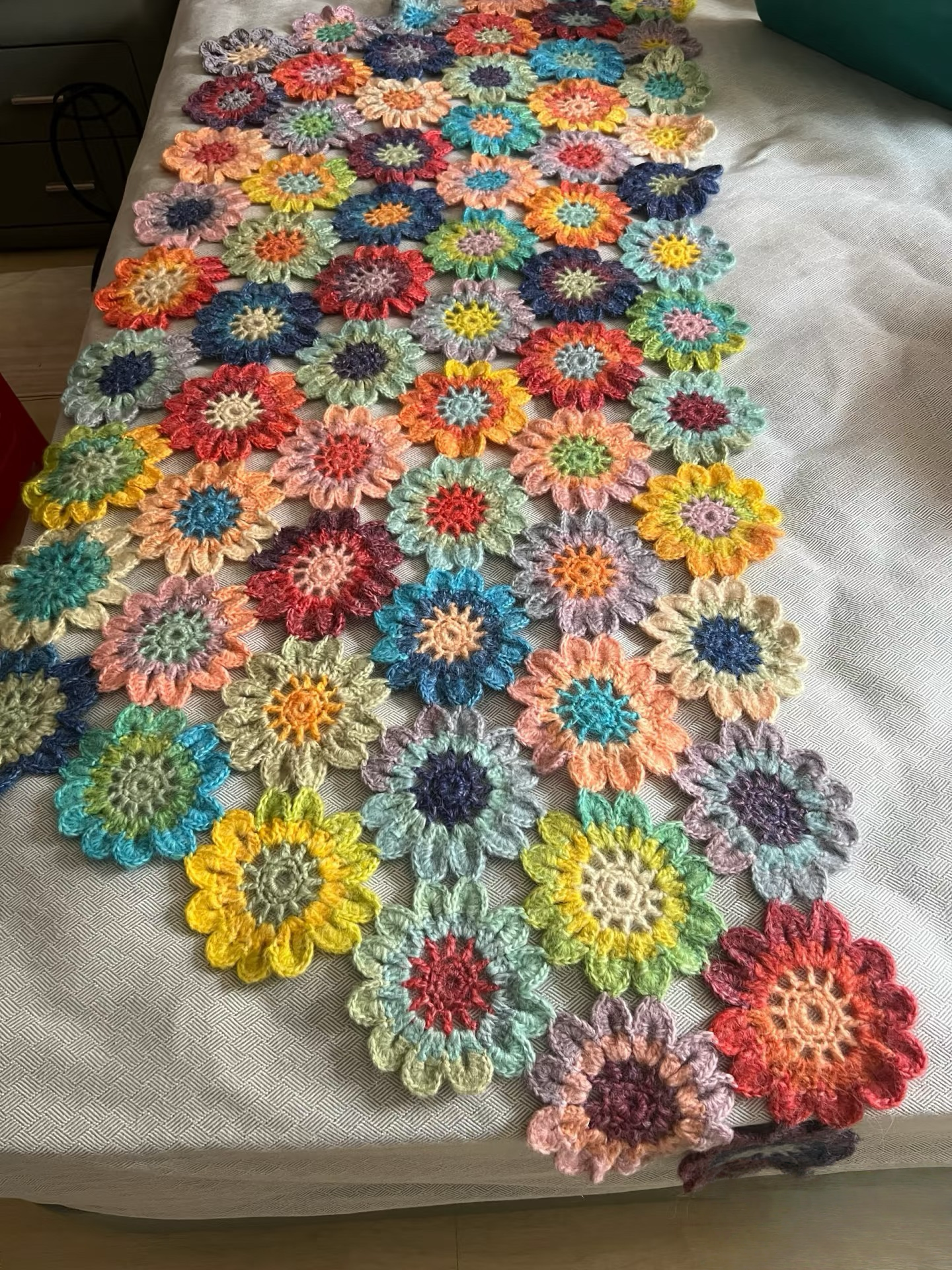 HandMade Crochet Blanket-blooming flowers