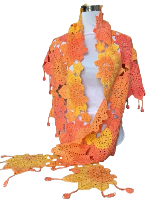 Handmade shawl - maple leaf